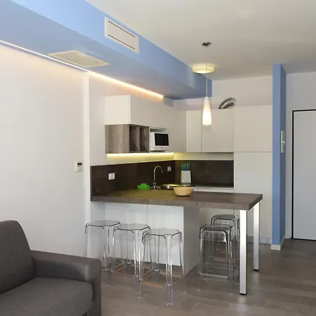 Luna 4 Διαμέρισμα