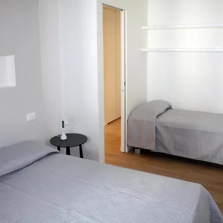 Luna 4 * Λινιάνο Σαμπιαντόρο